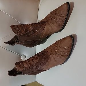 Booties...pointed toe and studs
